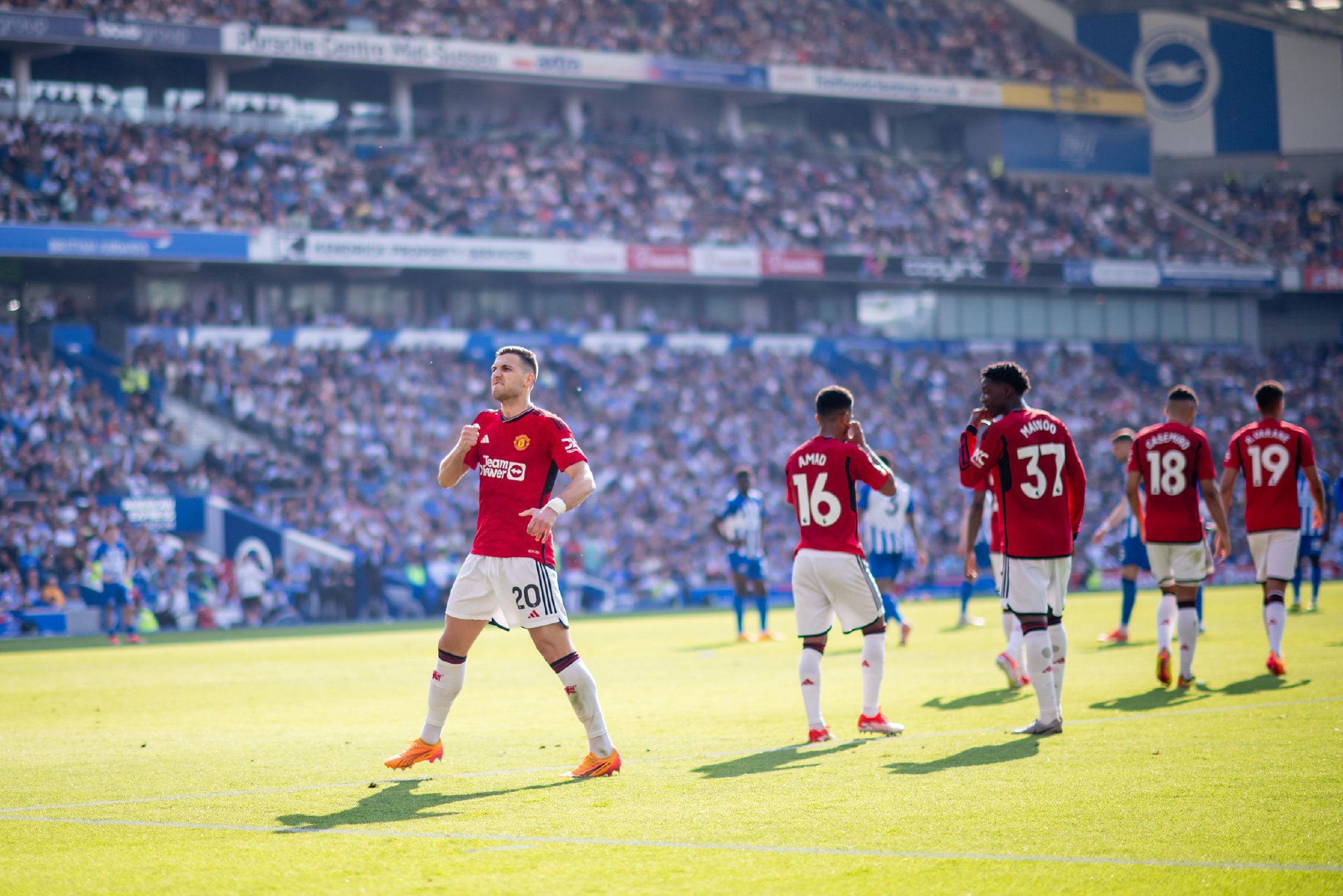 他作为一名 他作为一名